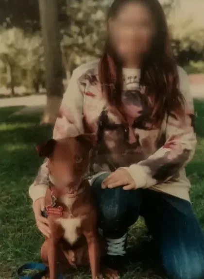 Anna, 35