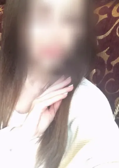 Aya, 29