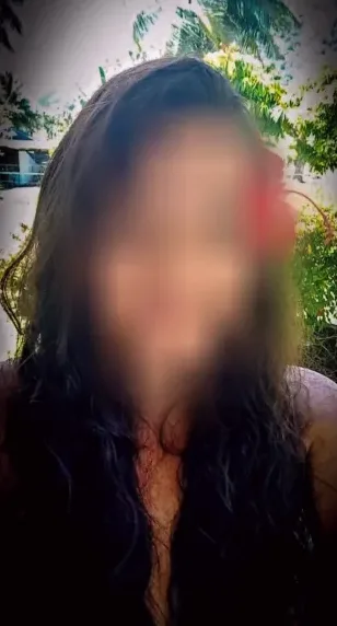 Camilla, 40