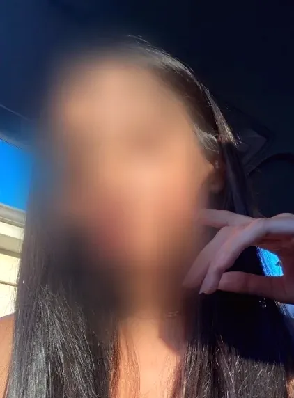 Emma, 20