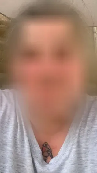 Helena, 36