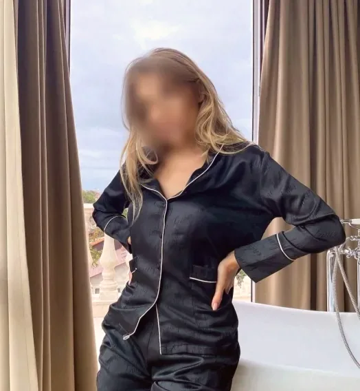 Louise, 31