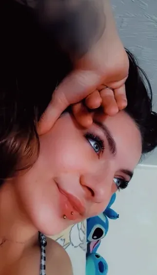 Stine, 24